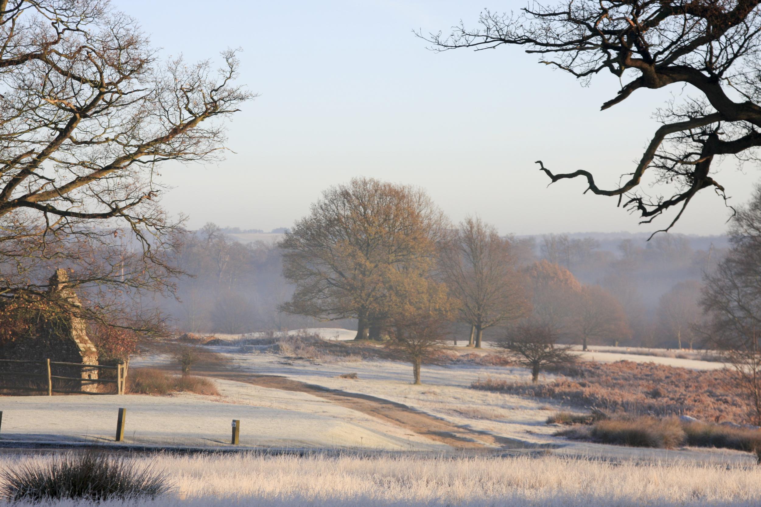 It will be dry but chilly on Boxing Day, the Met Office says