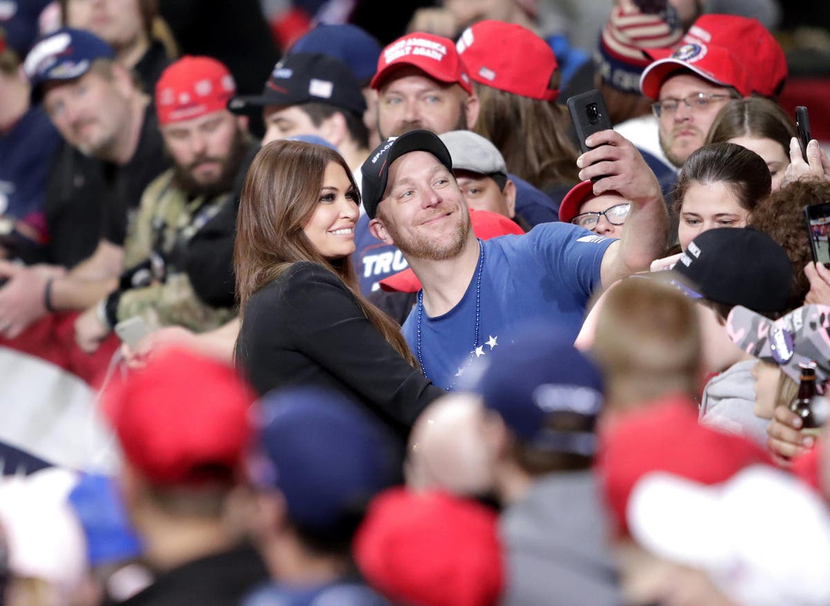 Kimberly Guilfoyle: Trump hires ex-Fox News host and son’s girlfriend to serve on 2020 campaign