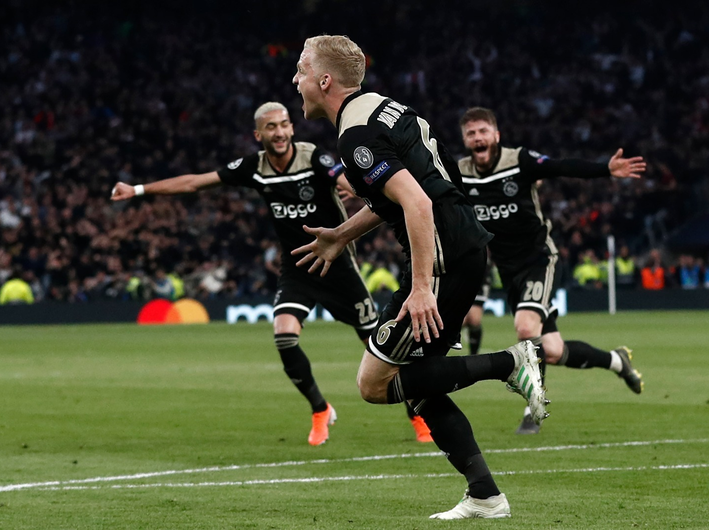 Donny van de Beek celebrates putting Ajax in front