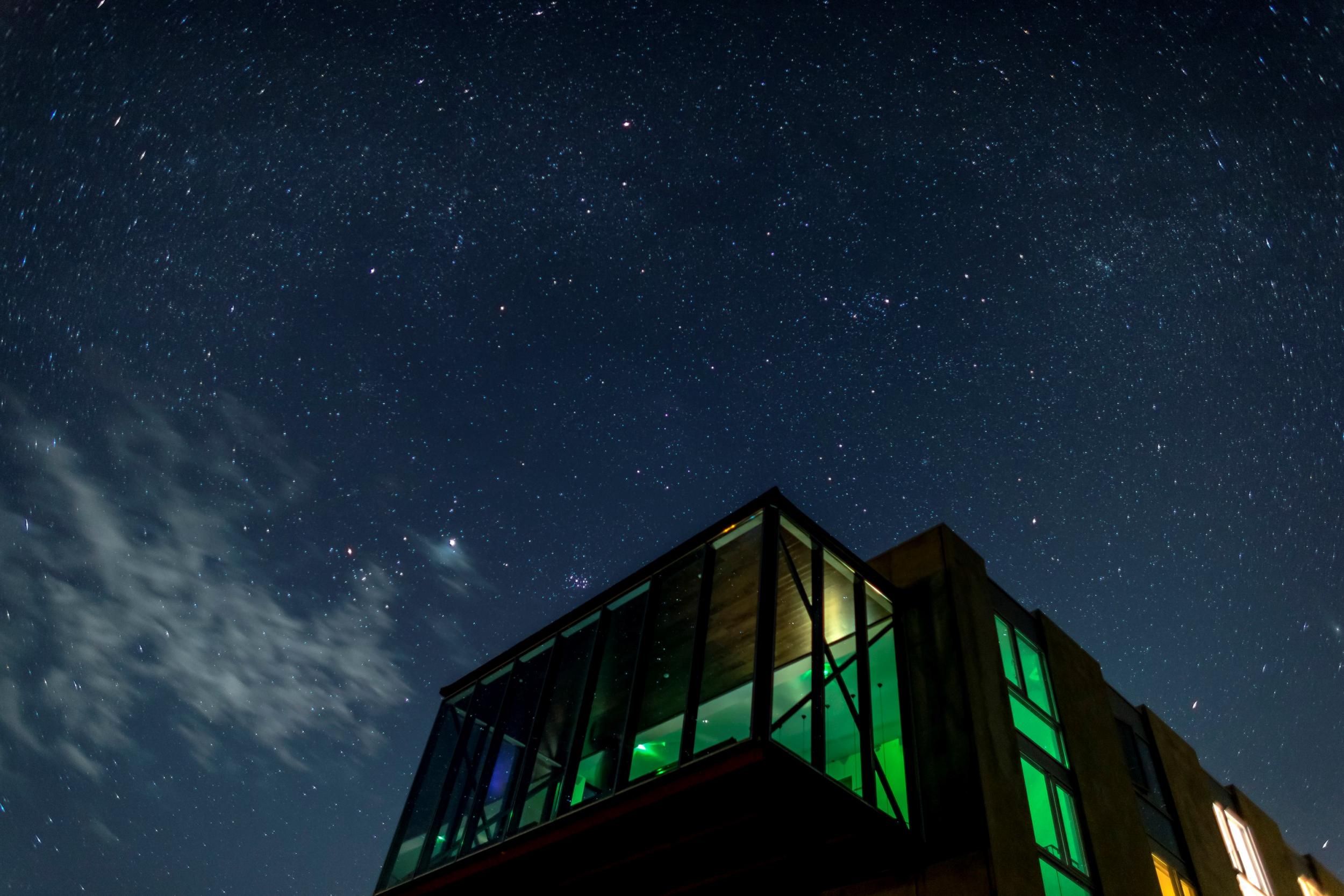 Hotel Ion, where blockbuster views of the sky come for free