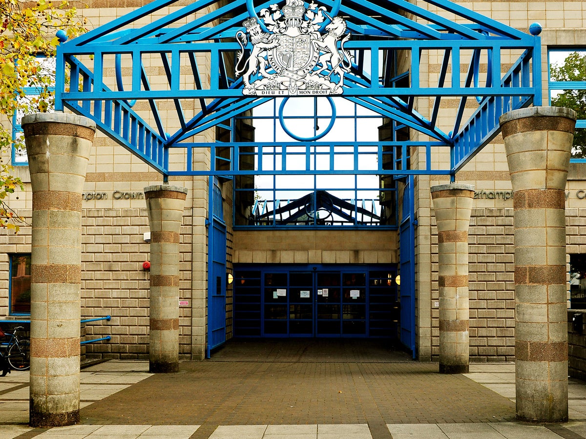 Hiv Positive Woman Who Flicked Her Blood At Bailiffs Jailed For Three Years The Independent The Independent