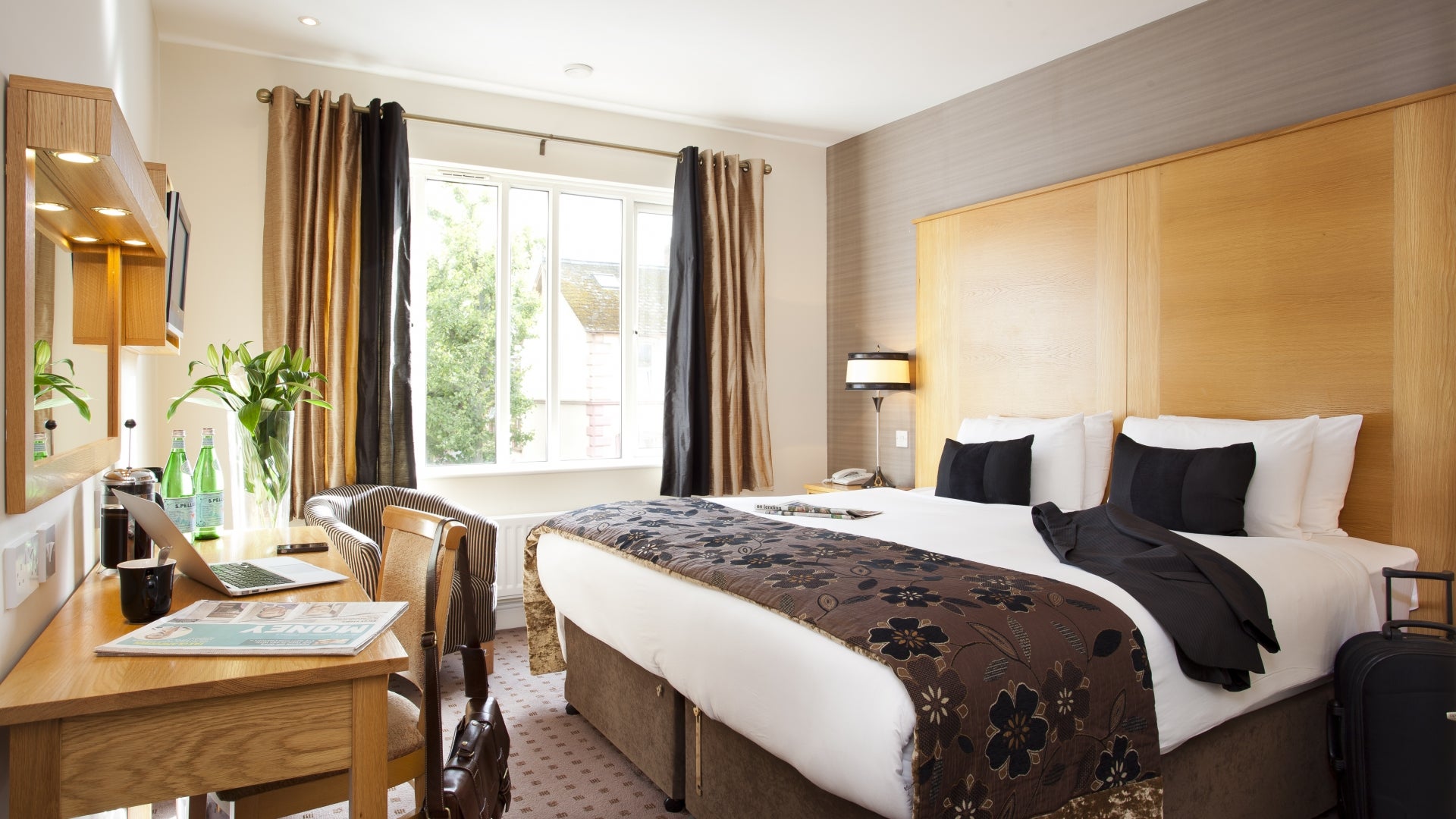 A pioneer of boutique hotels in the city, Tara Lodge continues to impress