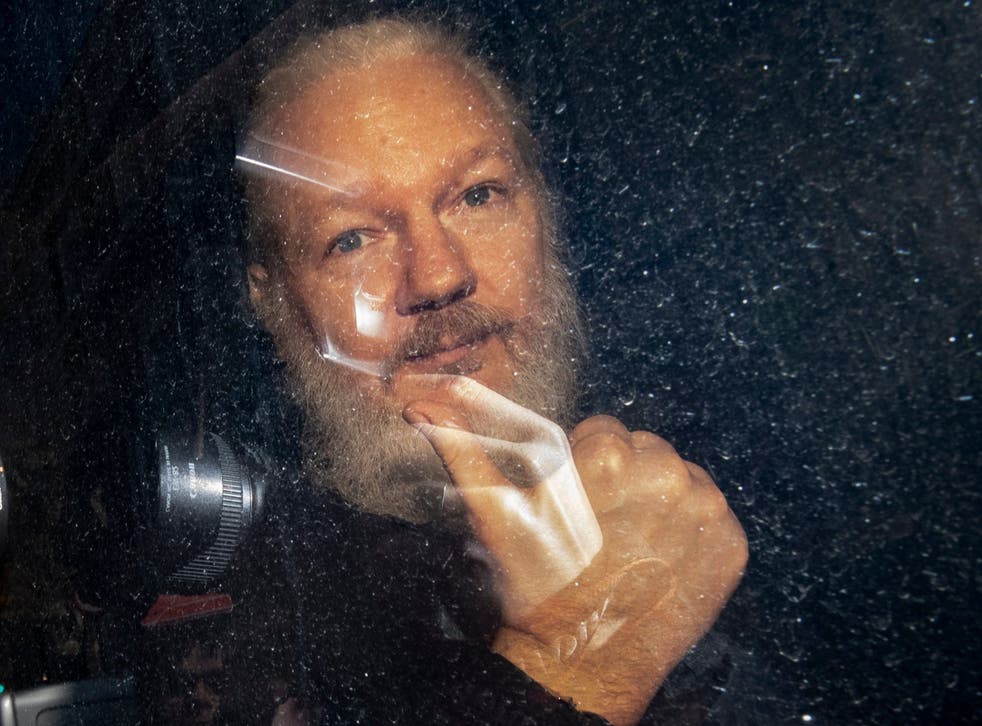 Related video: Assange prison visit 'very difficult', says Pamela Anderson