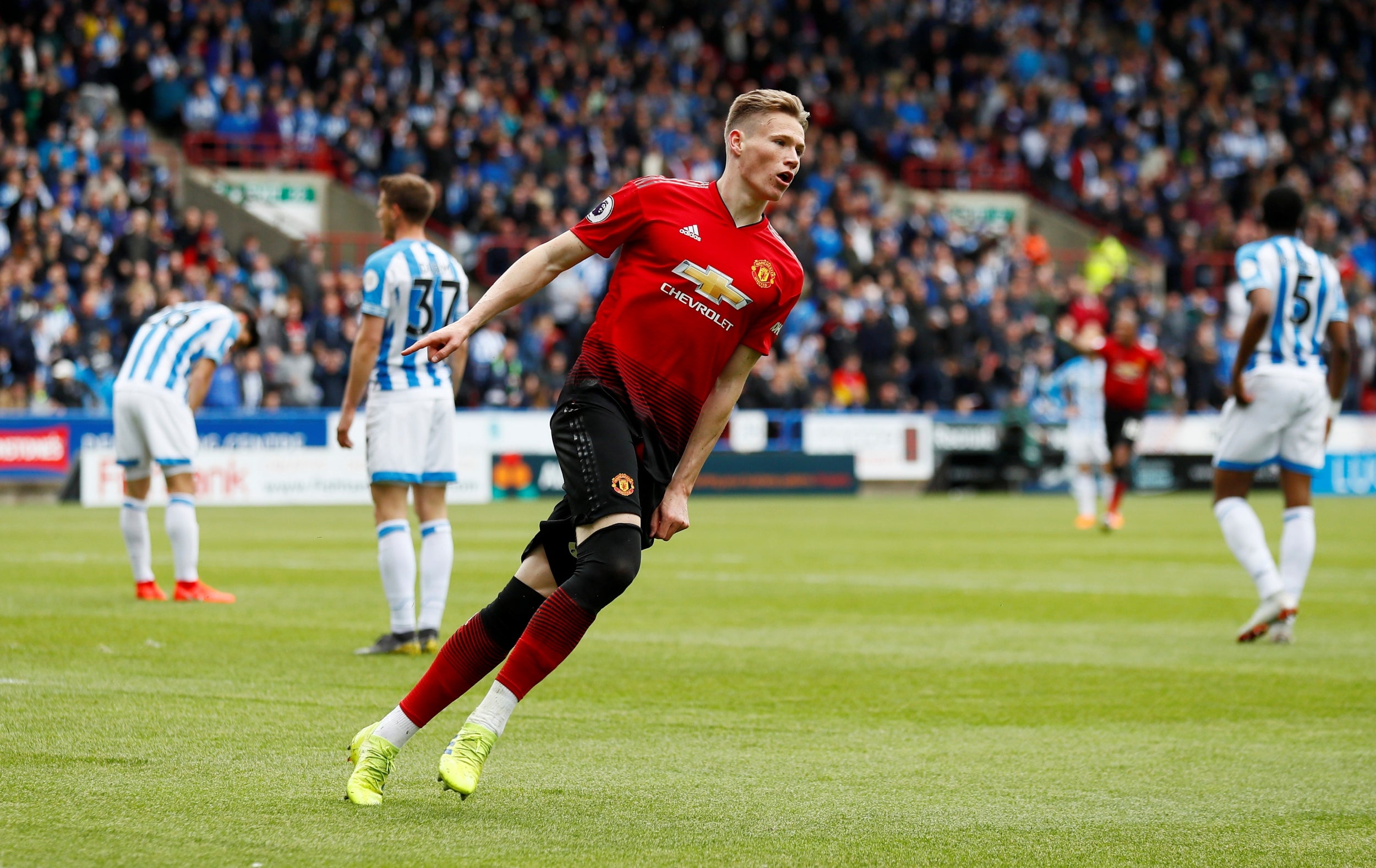 Scott McTominay put the visitors ahead after eight minutes