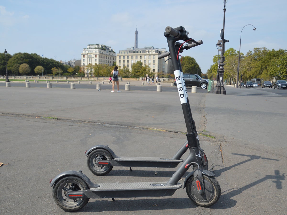 Myrde Kontoret Så hurtigt som en flash France to ban electric scooters from pavements after rise in accidents |  The Independent | The Independent