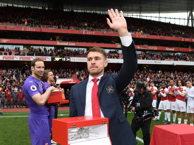 Ramsey acknowledges the Arsenal fans