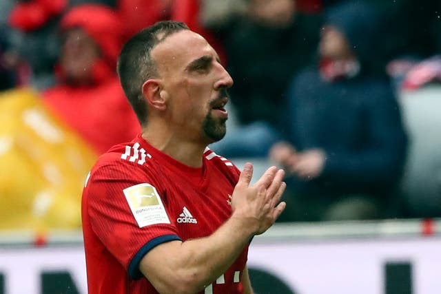 Franck Ribery applauds the Bayern fans