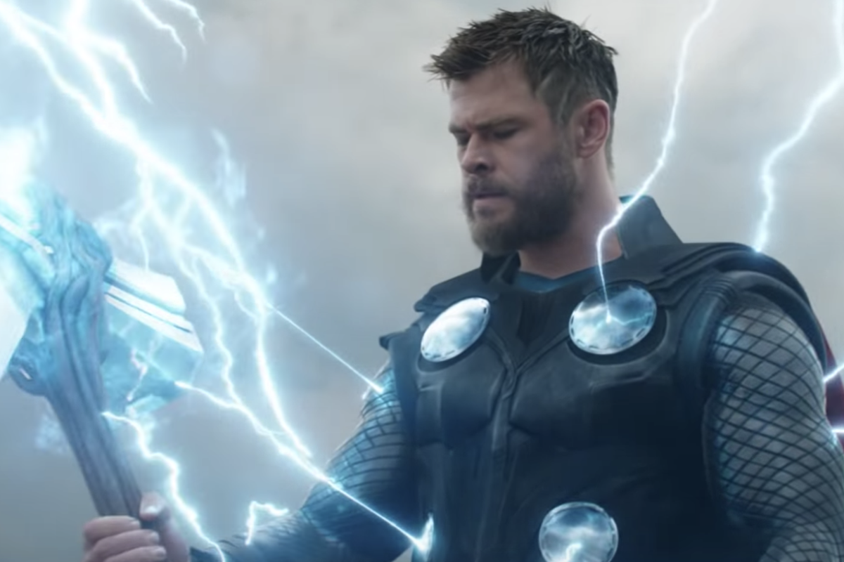 Avengers: Endgame writers explain meaning behind Thor's physical ...