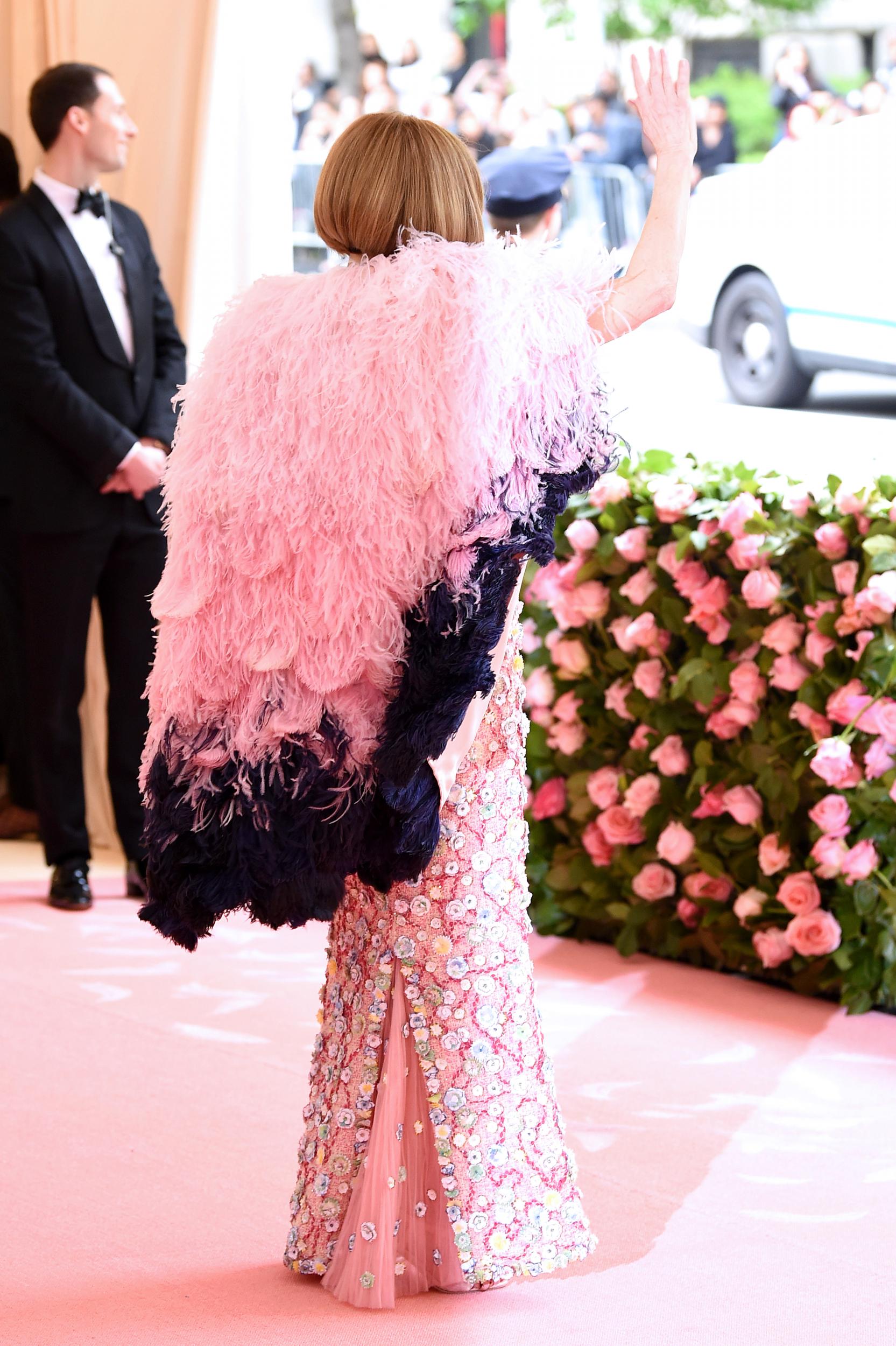 Anna Wintour wears Chanel on the Met Gala 2019 pink carpet