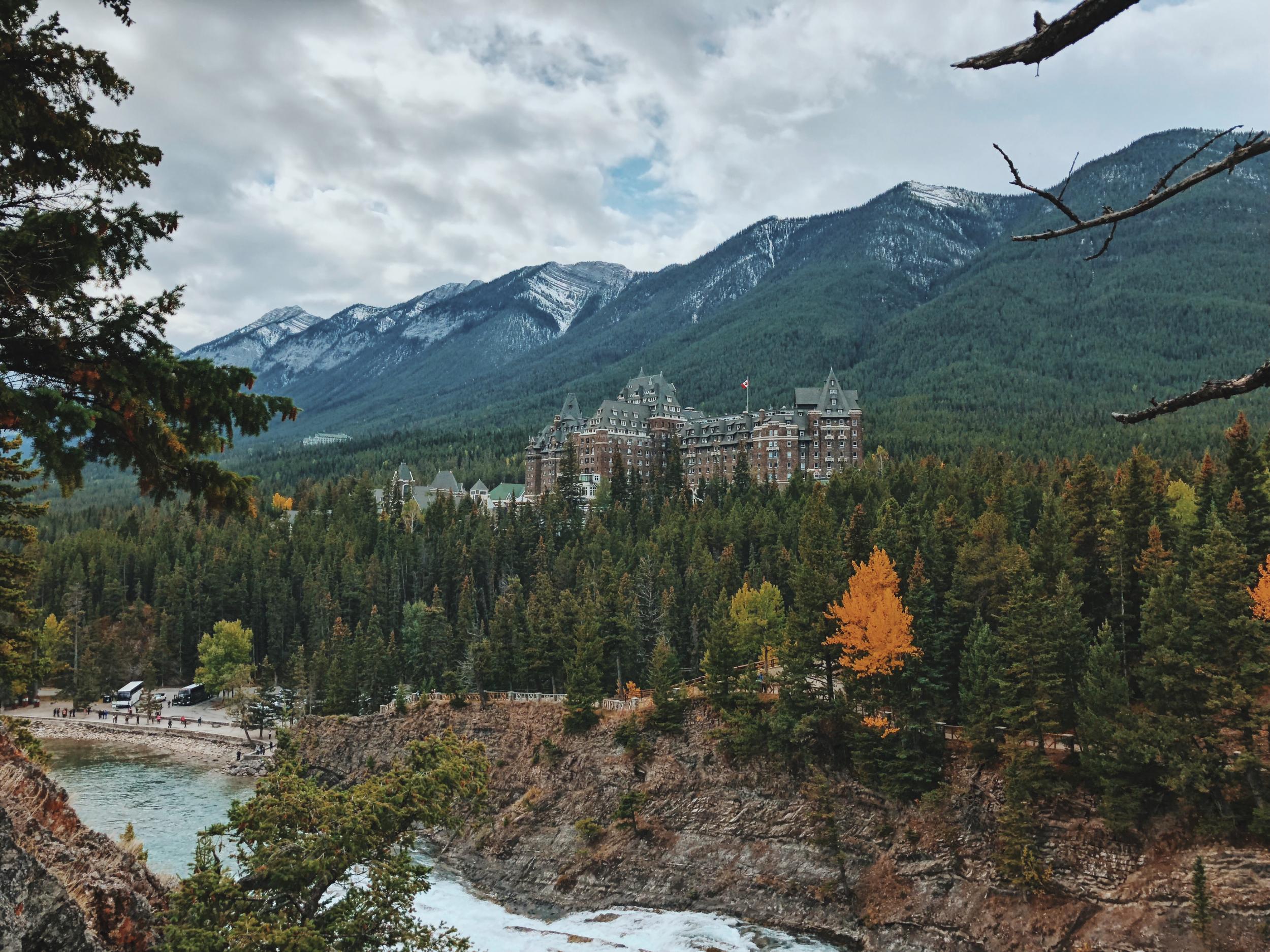 The Fairmont Banff Springs Hotel, which hosted the royals in 1939