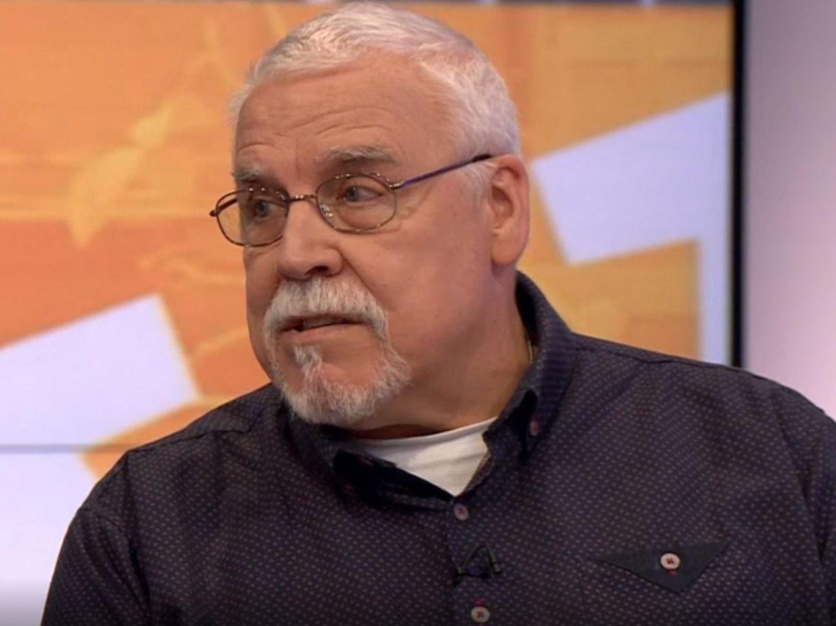 Falklands War veteran &apos;discharged from Royal Navy for being bisexual&apos; to have medal returned