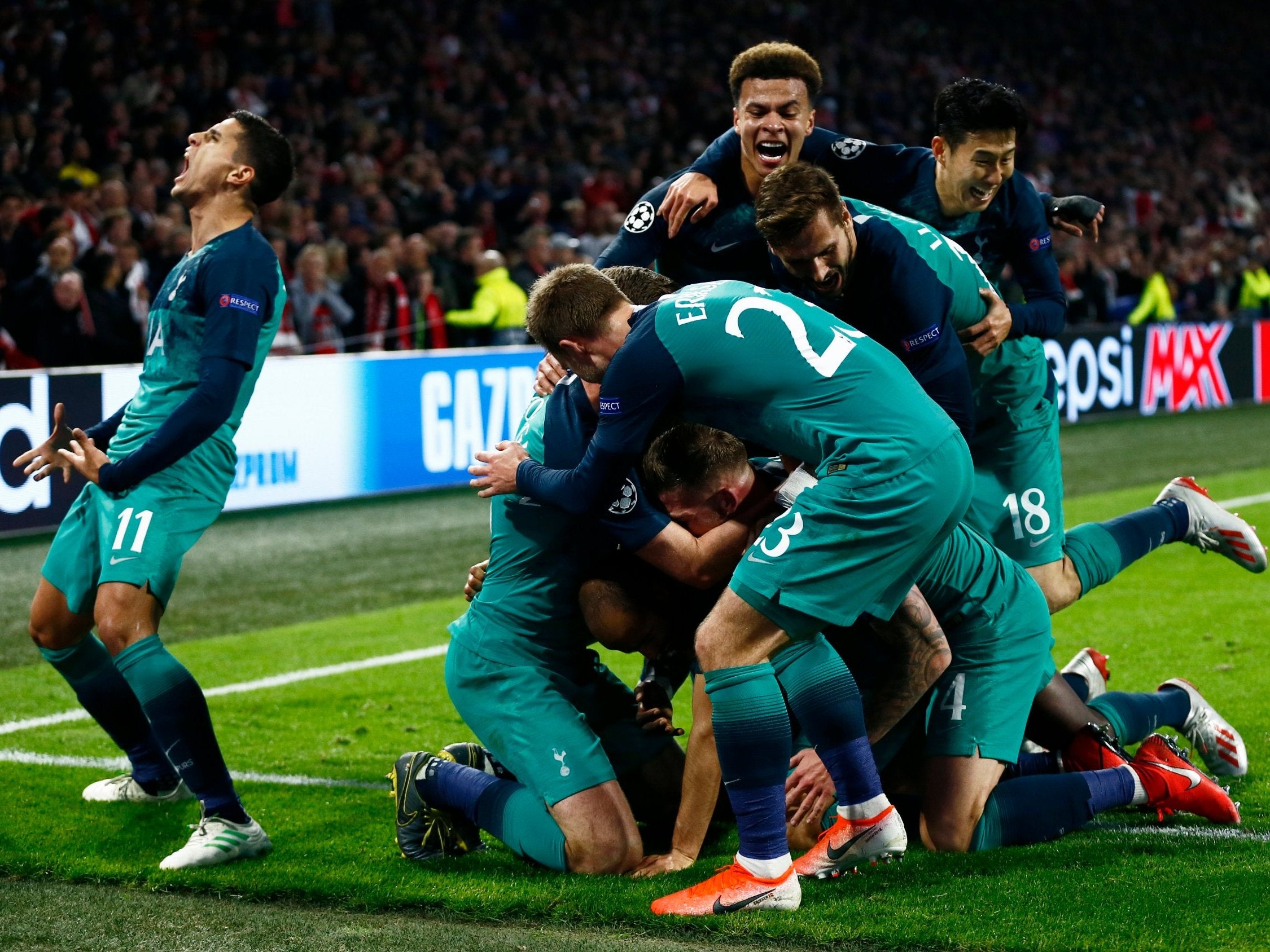 Ajax 2-3 Tottenham (3-3 Spurs win on away goals)