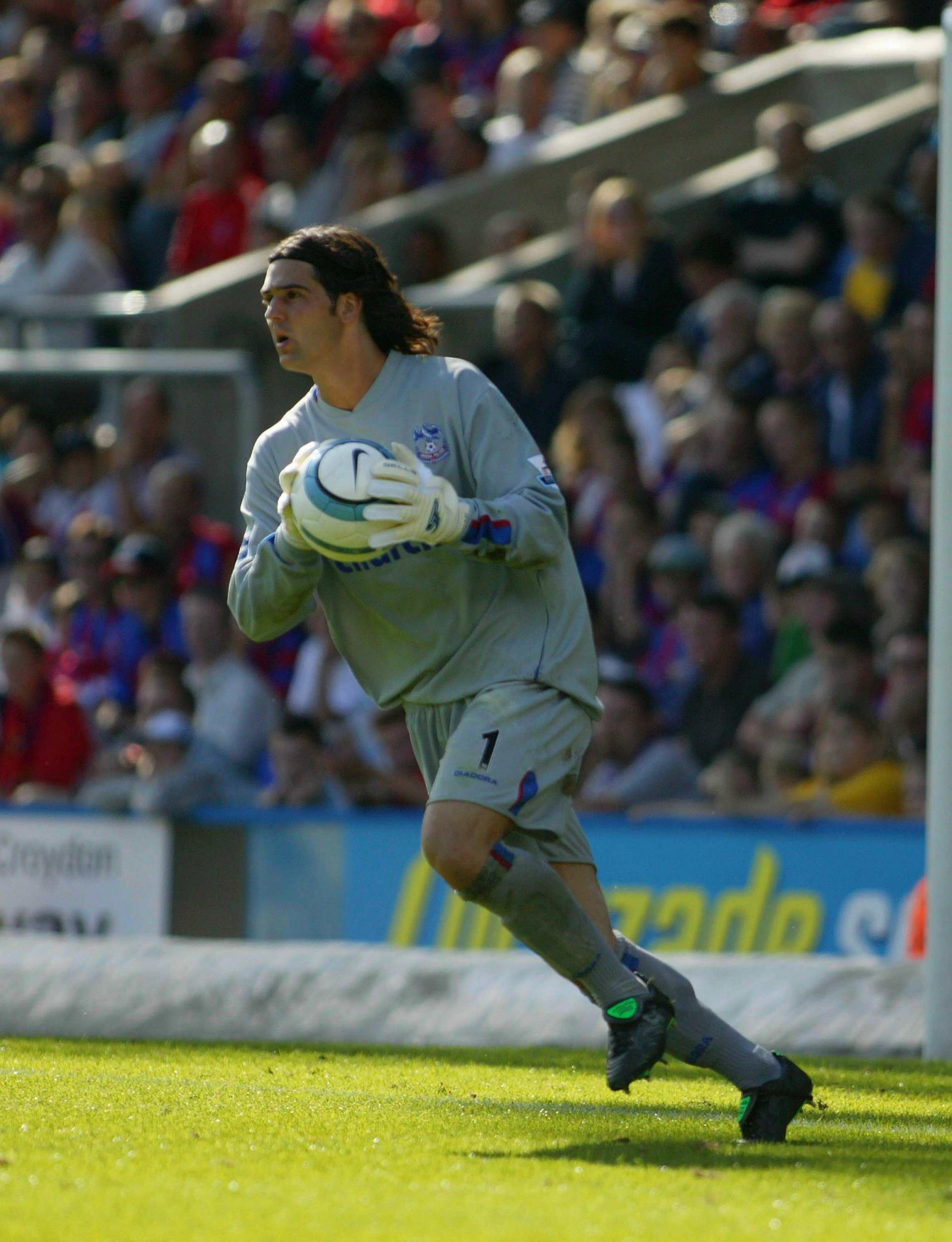 Speroni in action for Palace in 2004