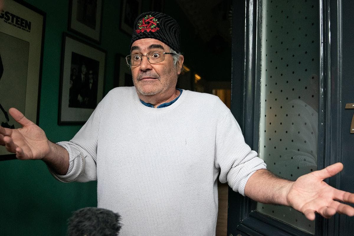 Danny Baker: Police investigating royal baby tweet that led DJ to be sacked by BBC