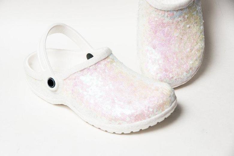 White sparkly on sale wedding crocs