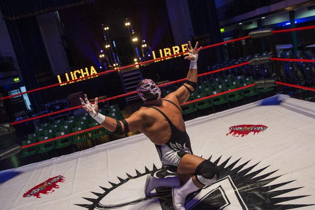 Professional luchador Silver King collapsed during a show at the Camden Roundhouse