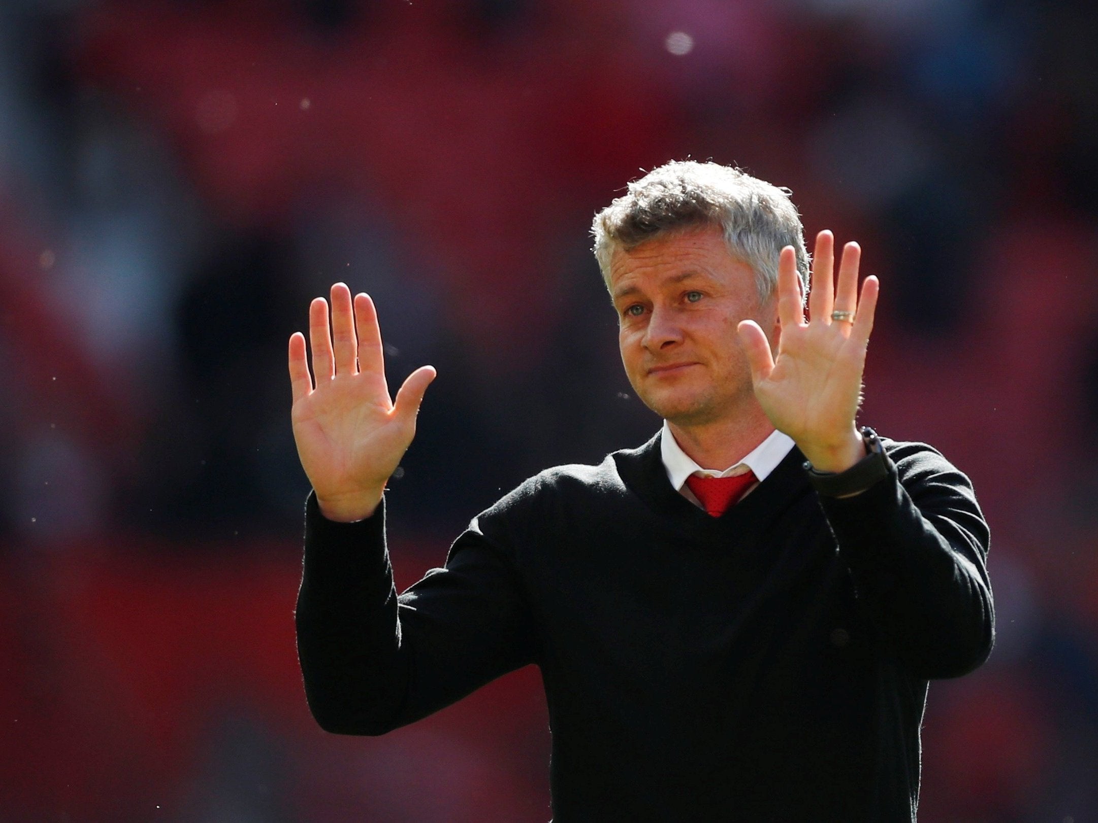 Ole Gunnar Solskjaer apologises to the United fans