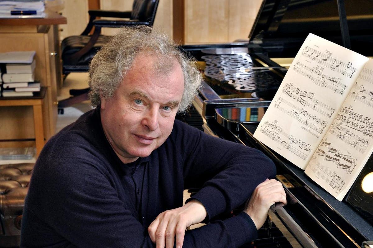 Andras Schiff, Wigmore Hall, review: Piece after piece emerges in unexpected and often brilliant colours