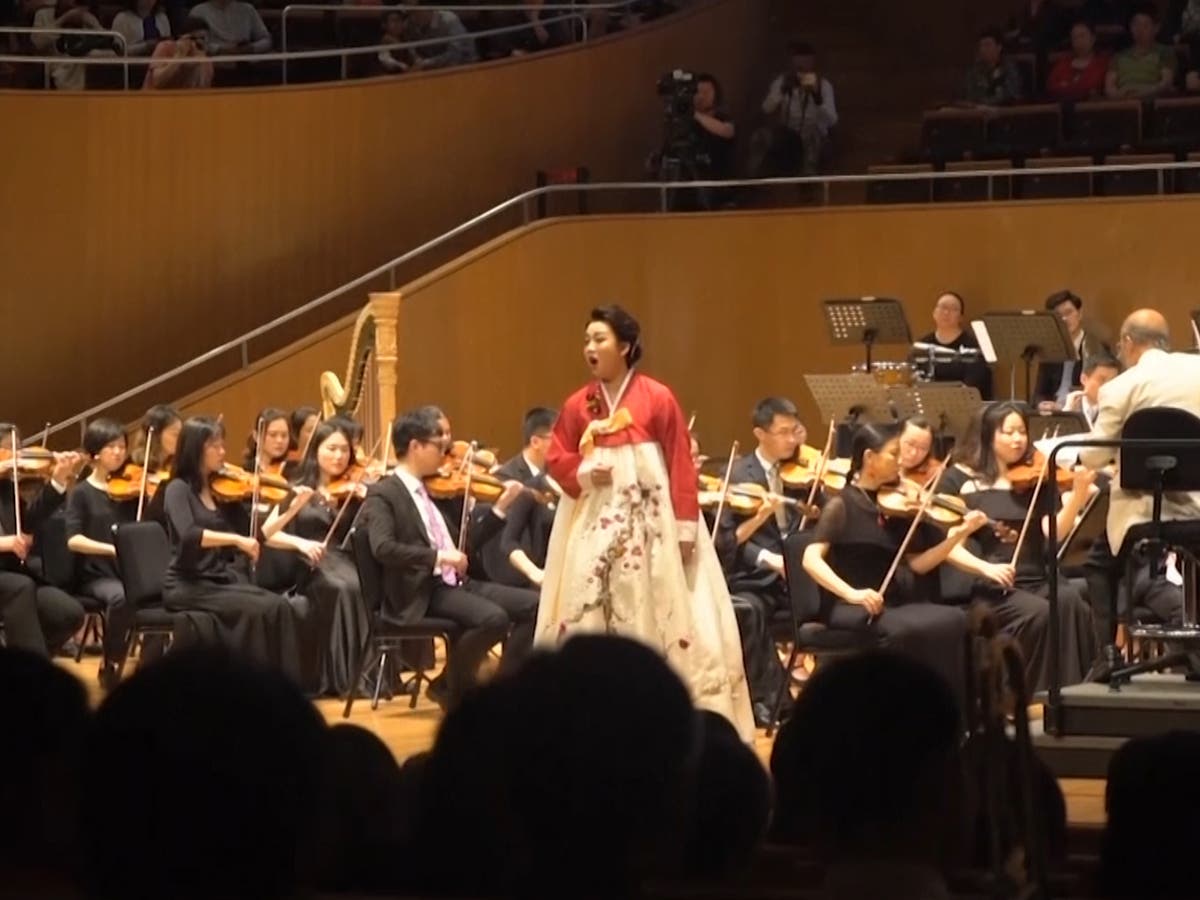 north-and-south-korean-musicians-unite-in-china-for-rare-joint