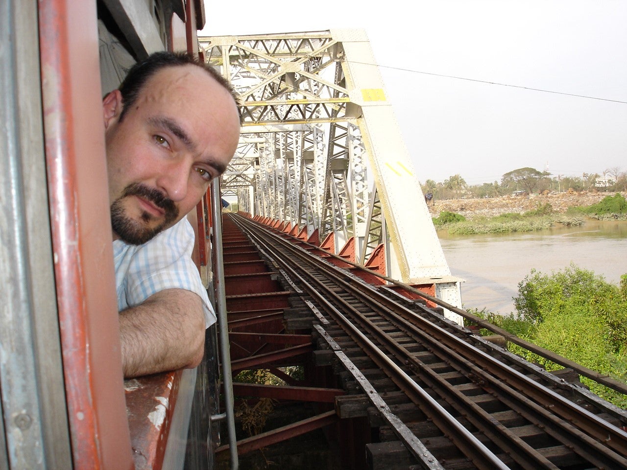 Mark Smith on the train from Yangon to Mandalay