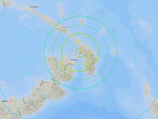 Tsunami alert issued after powerful 7.5 quake strikes Papua New Guinea