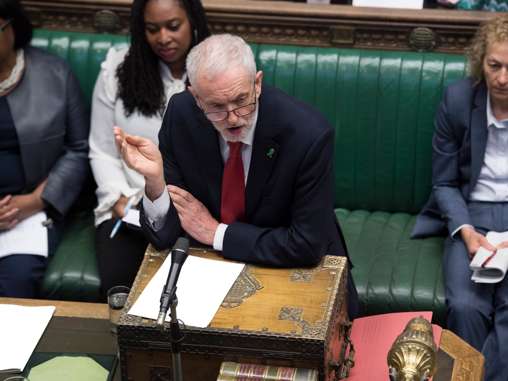 Brexit: Pressure builds on Corbyn to commit to vote against May&apos;s withdrawal bill