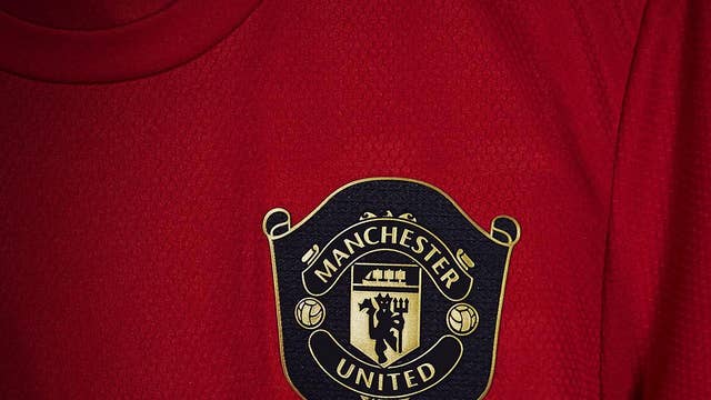 Manchester United New Kit Paul Pogba Fronts New Adidas 2019 20 Home Shirt Release Inspired By 1999 Treble The Independent The Independent