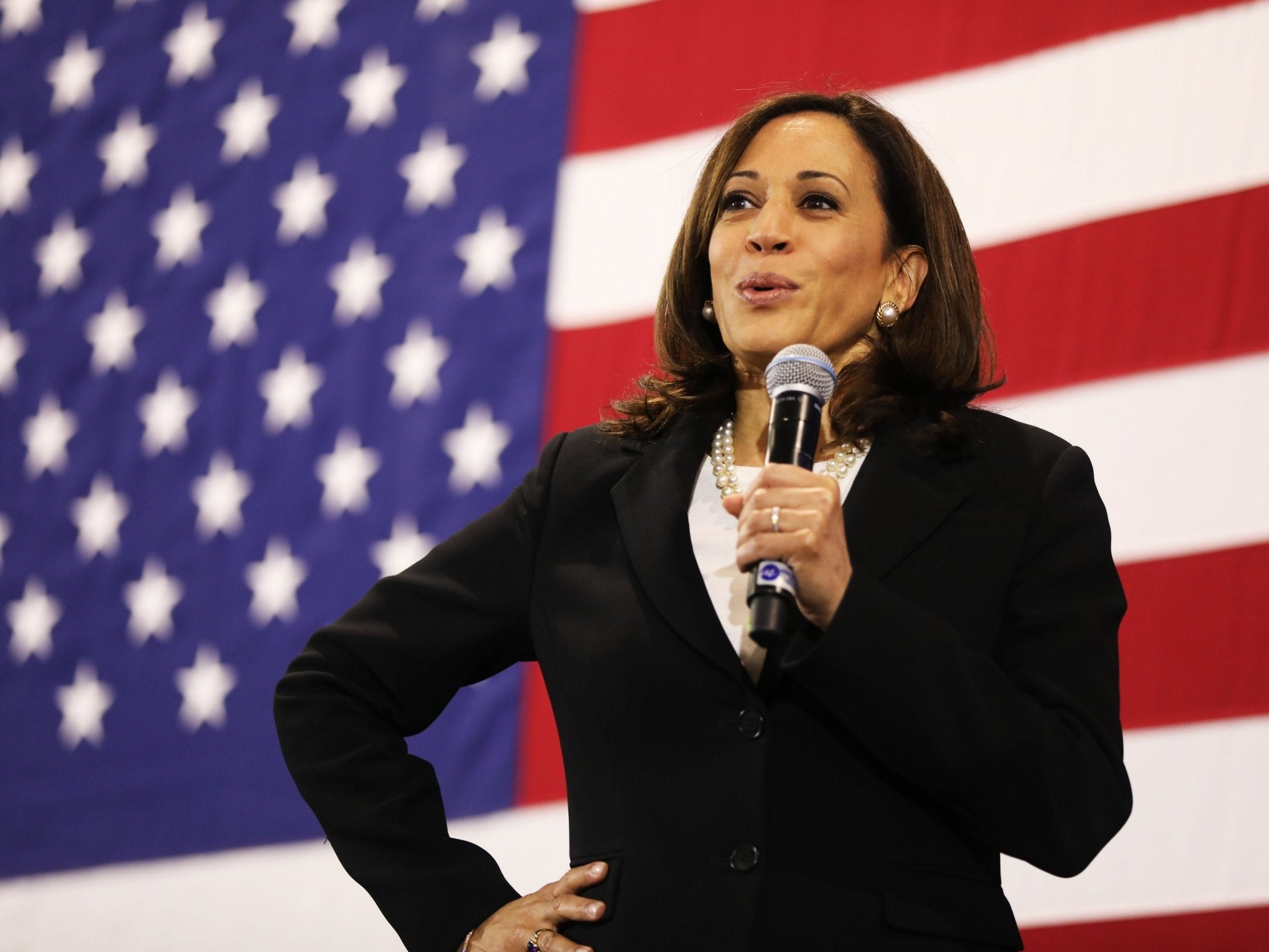 2020 election: Kamala Harris proposes big fines for companies who do not cut gender pay gap