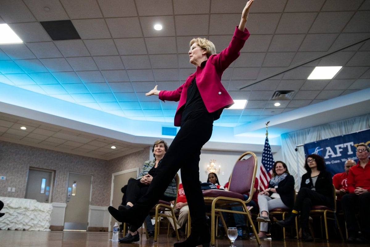 Elizabeth Warren has a plan for everything. But running for president ...