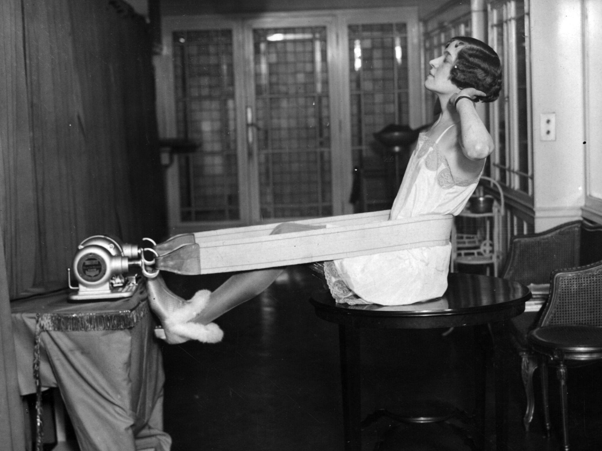 Shake it up: ‘exercising’ on a vibrating belt in 1928