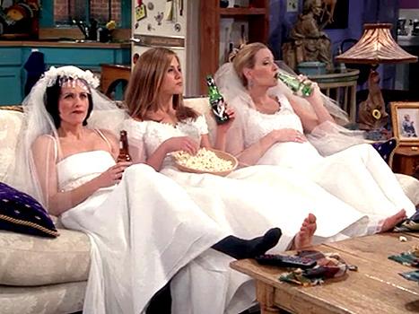 Rachel Green's wedding dress from Friends | Green wedding dresses, Tv  weddings, Jennifer aniston wedding dress
