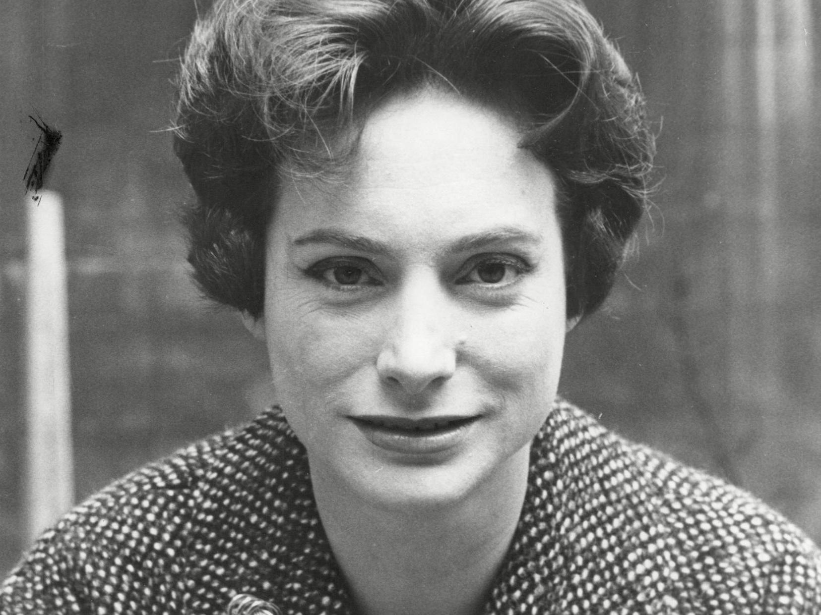 Nan Winton: First woman to read the national news on BBC television