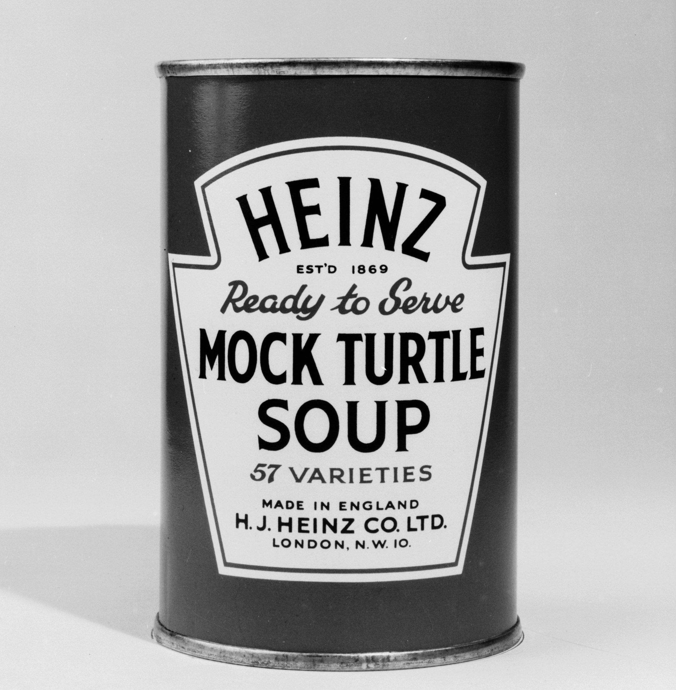 A tin of Heinz ready-to-serve mock turtle soup in 1961