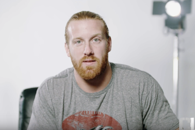 NFL player Hayden Hurst tries to find woman he saw on flight (YouTube)