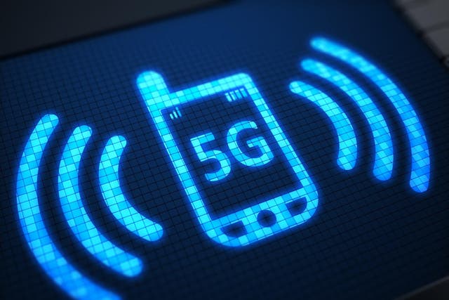 EE is the first UK network to deliver 5G connectivity to its customers