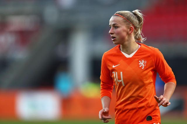 The 24-year-old is set to become the first overseas signing for Casey Stoney's United
