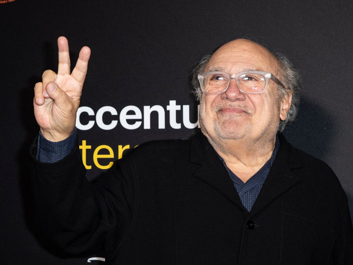 Petition to get Danny DeVito to play Wolverine passes 20k signatures