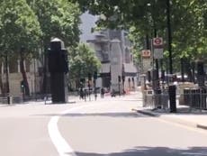 Whitehall closed off as police investigate 'suspicious item'