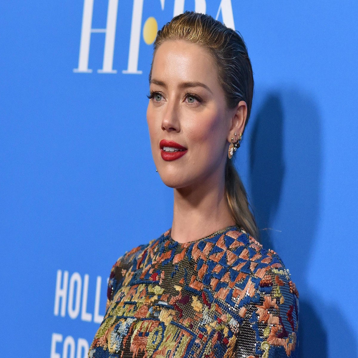 Amber Heard: Actor speaks in support of bill fighting non-consensual  pornography | The Independent