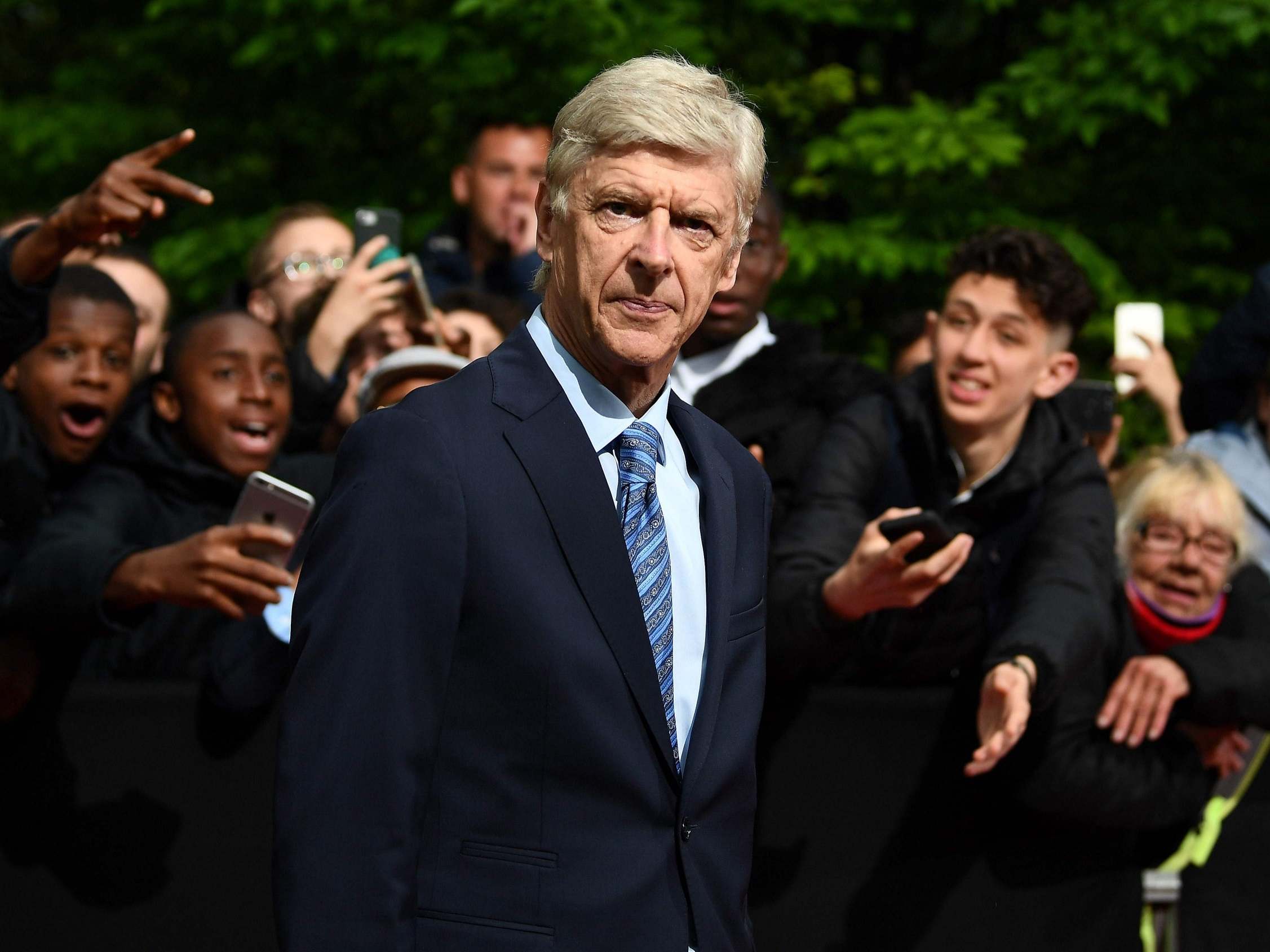 Arsene Wenger still wants to return to football after leaving Arsenal