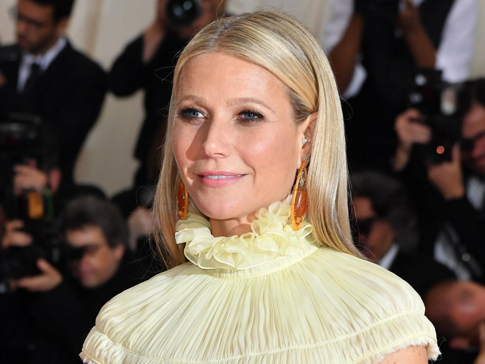 1584px x 1188px - Gwyneth Paltrow: Goop founder used $1,000 worth of beauty products for Met  Gala prep | The Independent