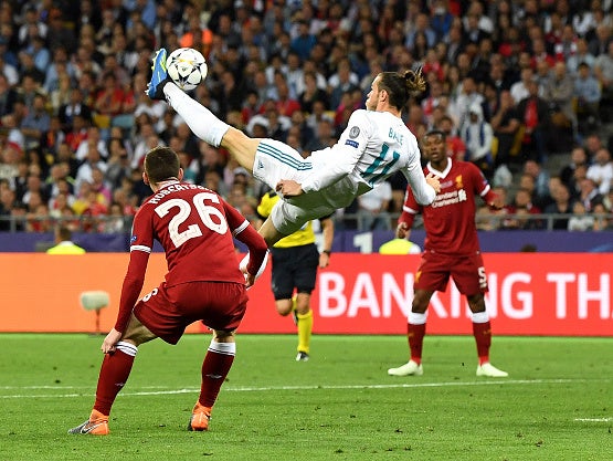 Bale scores an astounding overhead kick in the 2018 Champions League final