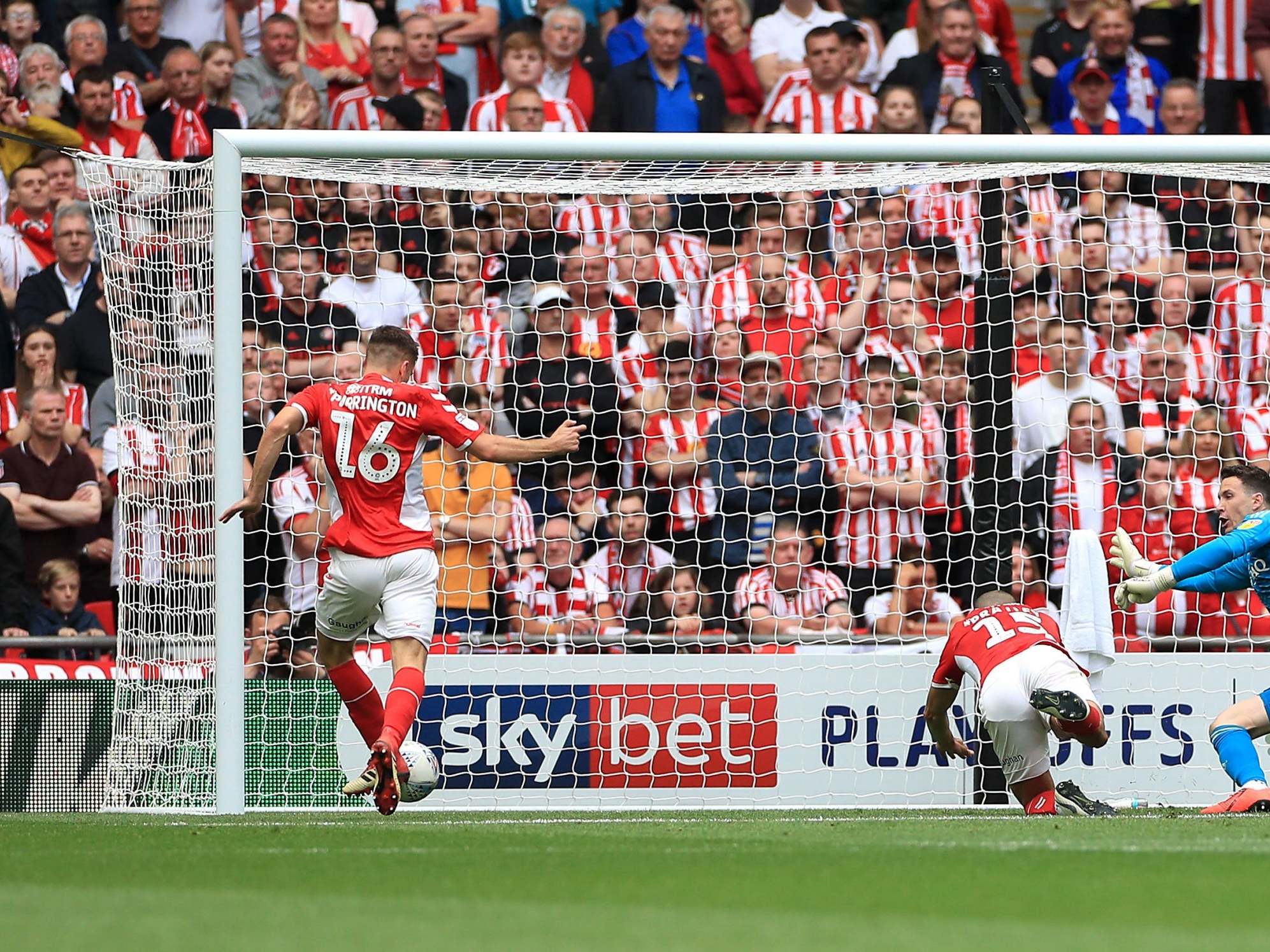 Ben Purrington equalises for Charlton against Sunderland