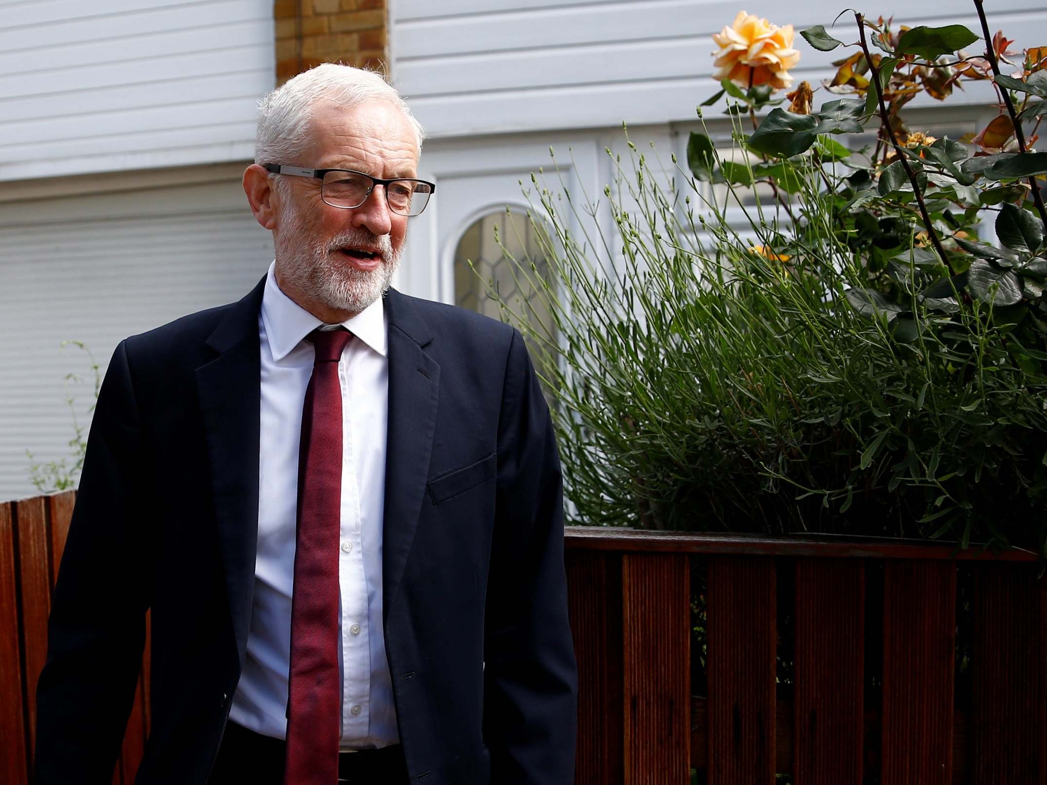 Jeremy Corbyn says public vote is 'only way out of Brexit crisis' amid pressure to explicitly back second referendum