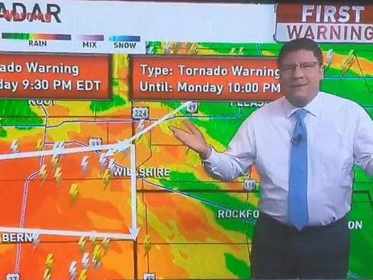 Weatherman loses it on camera during tornado warning that interrupted ...