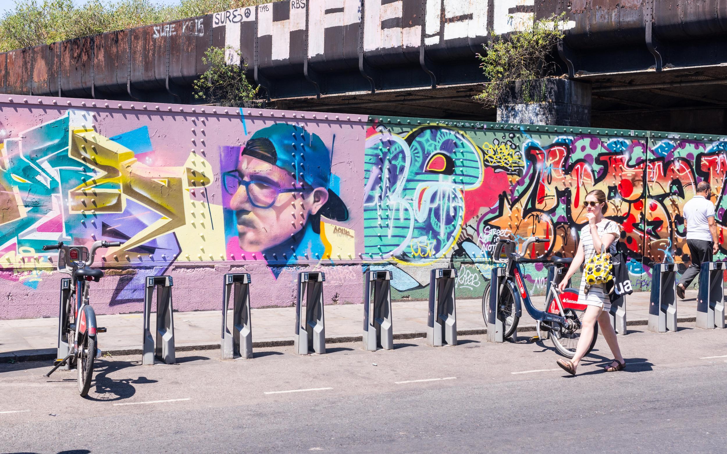 Discover Shoreditch's vibrant street art