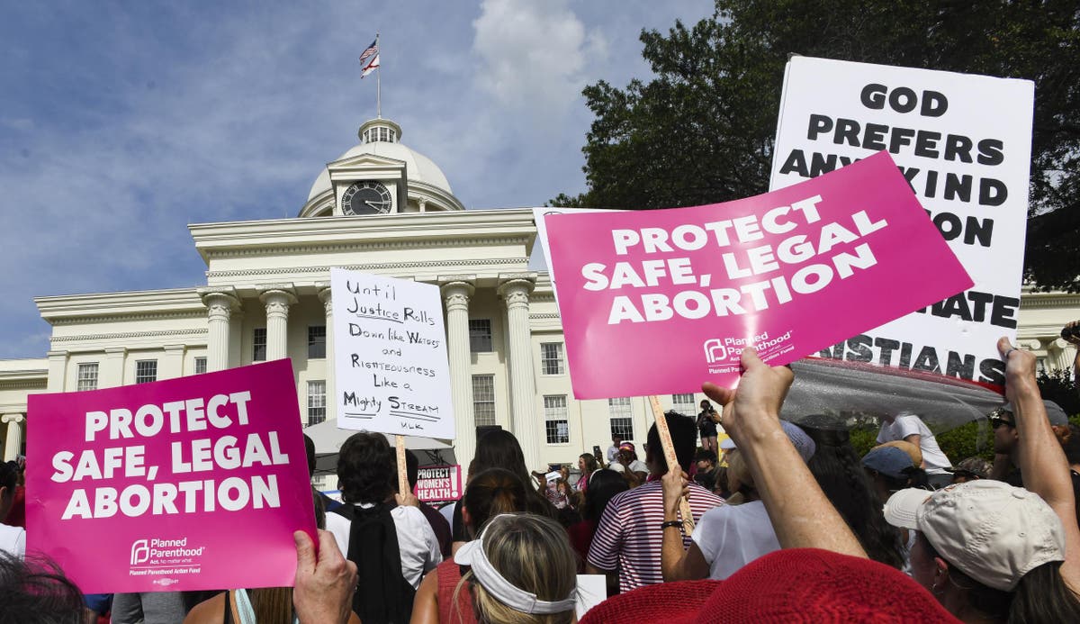 Abortion rights: I had a miscarriage but I'm still pro-choice