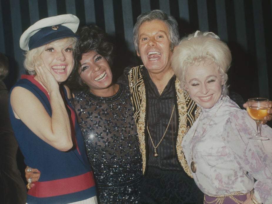 With, from left to right, US entertainer Carol Channing, Shirley Bassey and Barbara Windsor