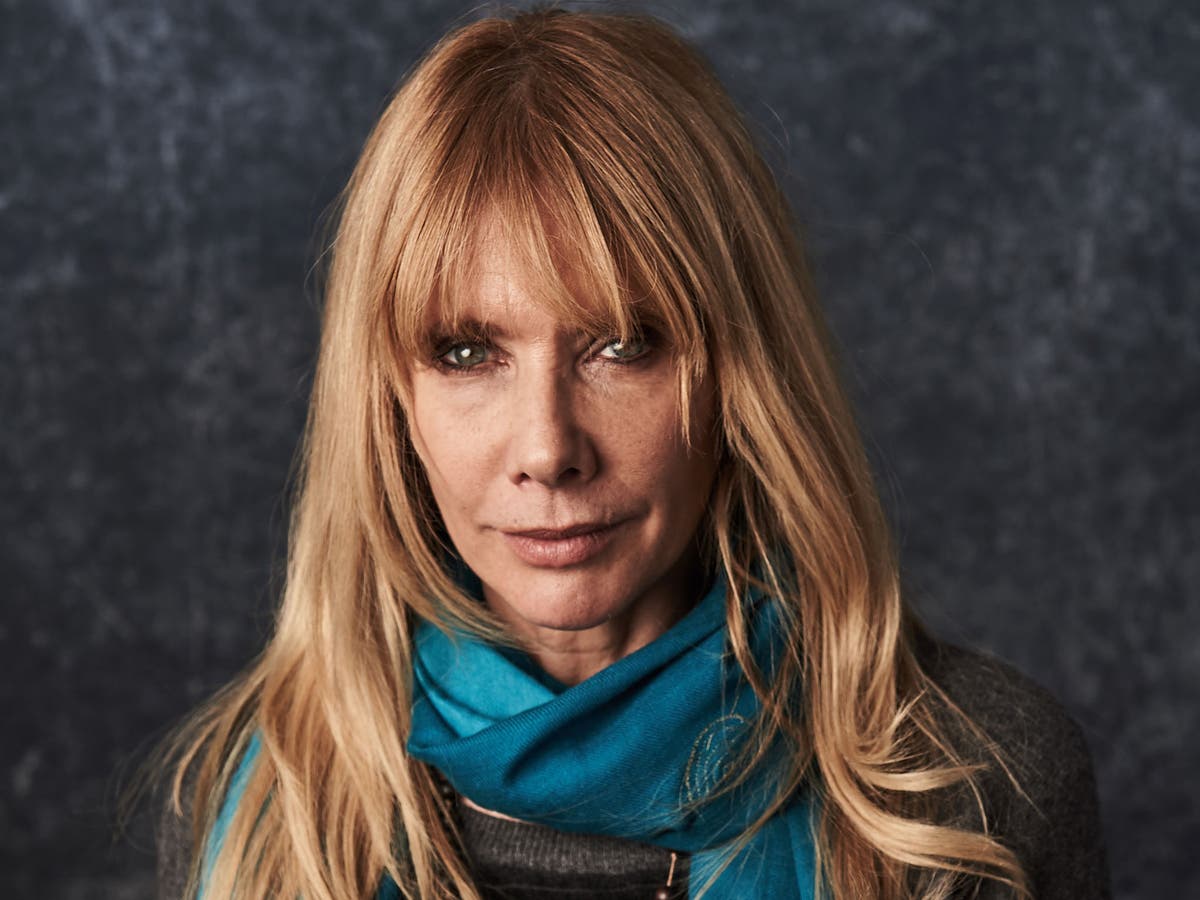 Rosanna Arquette says ‘very powerful men in Hollywood continue to support Harvey Weinstein’