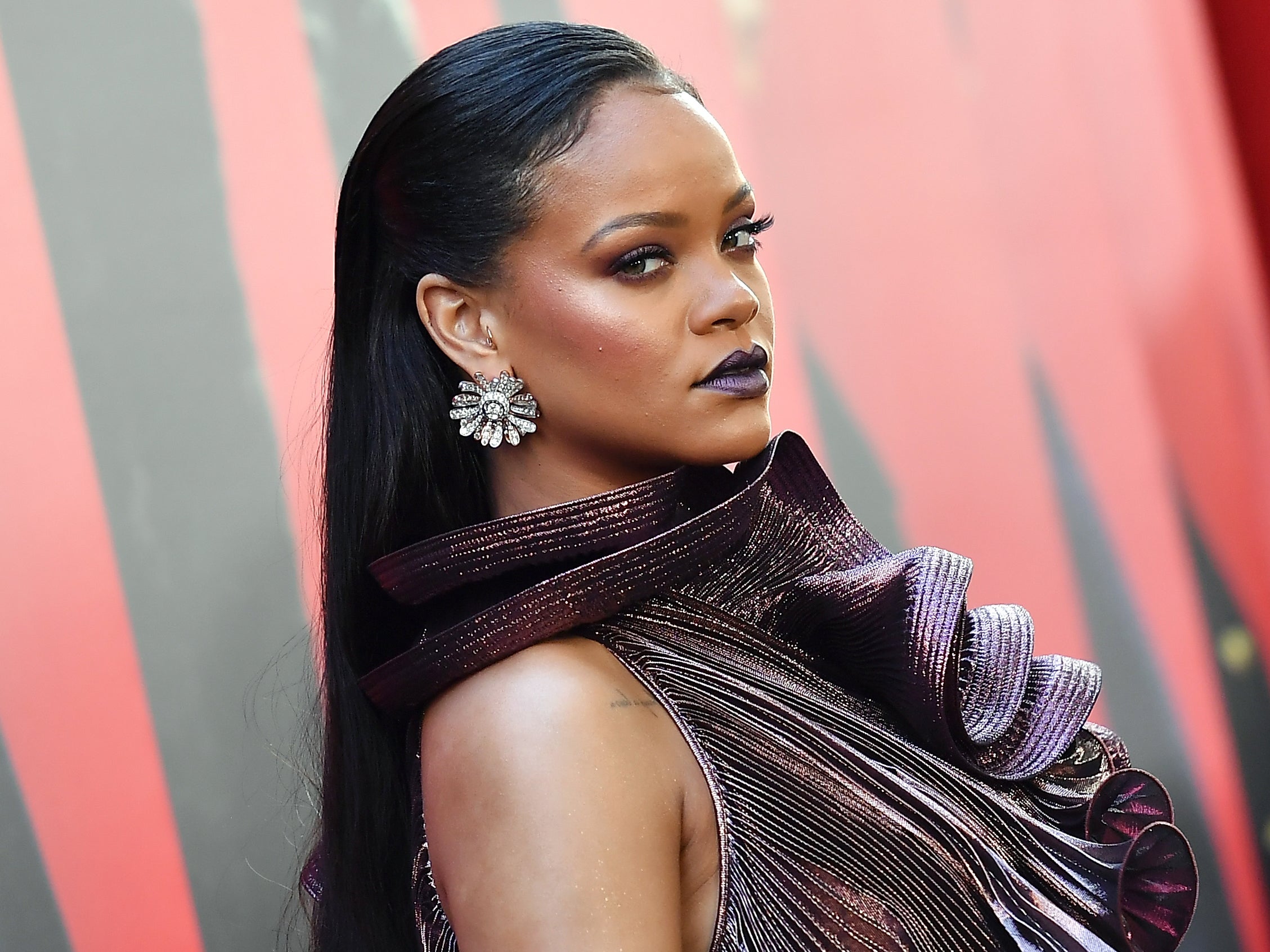Rihanna, Breaking New Ground, Joins With LVMH for Fashion Brand